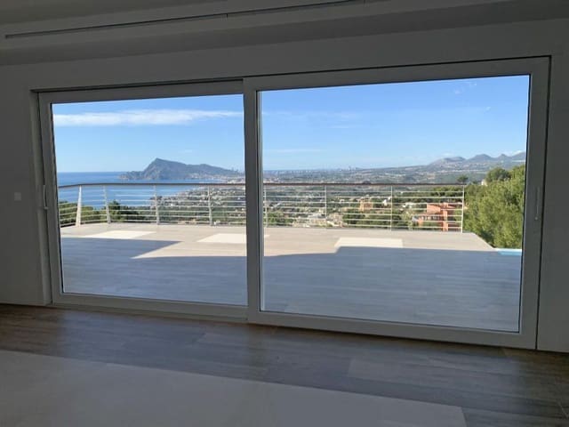 Chalet de 3 habitaciones en Altea en venta con piscina garaje - 1.800.000 € (Ref: 7332514)