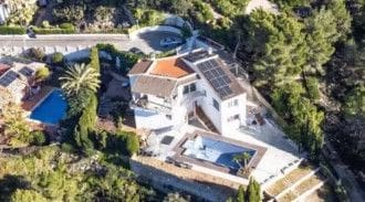 3 sypialnia Willa na sprzedaż w Javea / Xàbia z basenem garażem - 980 000 € (Ref: 7419967)