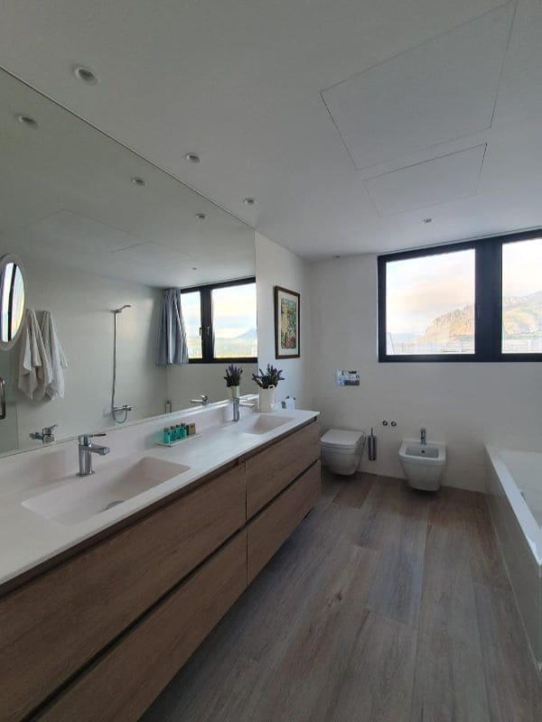 4 soverom Penthouse til salgs i Denia med svømmebasseng garasje - € 1 150 000 (Ref: 7601189)