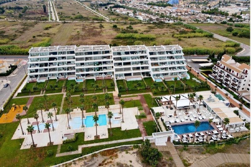 4 soverom Penthouse til salgs i Denia med svømmebasseng garasje - € 1 150 000 (Ref: 7601189)