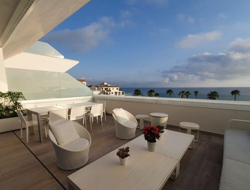 4 soverom Penthouse til salgs i Denia med svømmebasseng garasje - € 1 150 000 (Ref: 7601189)