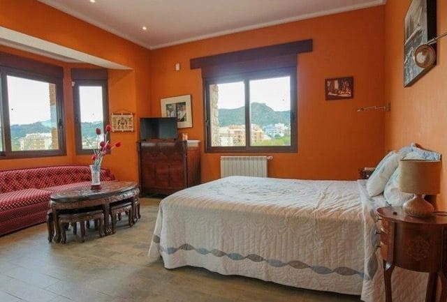 4 bedroom Villa for sale in Pedreguer with pool garage - € 990,000 (Ref: 7749023)