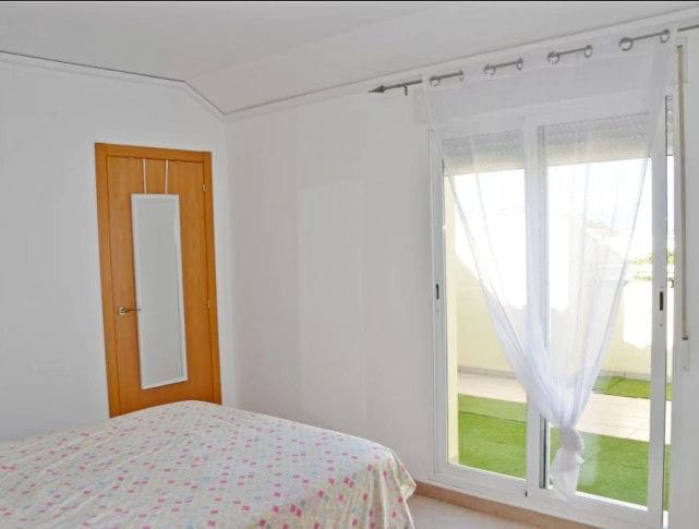 4 slaapkamer Penthouse te koop in La Xara met garage - € 280.000 (Ref: 7963570)