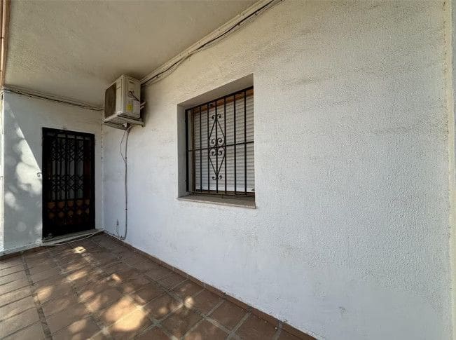 3 bedroom Apartment for sale in Denia with pool garage - € 222,000 (Ref: 7963571)