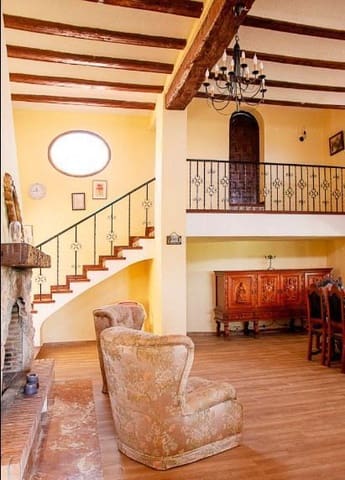 8 bedroom Villa for sale in Cap Martí - El Tossalet - Pinomar, Javea / Xàbia with pool garage - € 1,290,000 (Ref: 8002349)