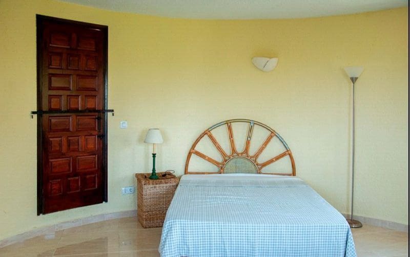 8 bedroom Villa for sale in Javea / Xabia with pool garage - € 1,290,000 (Ref: 8002349)