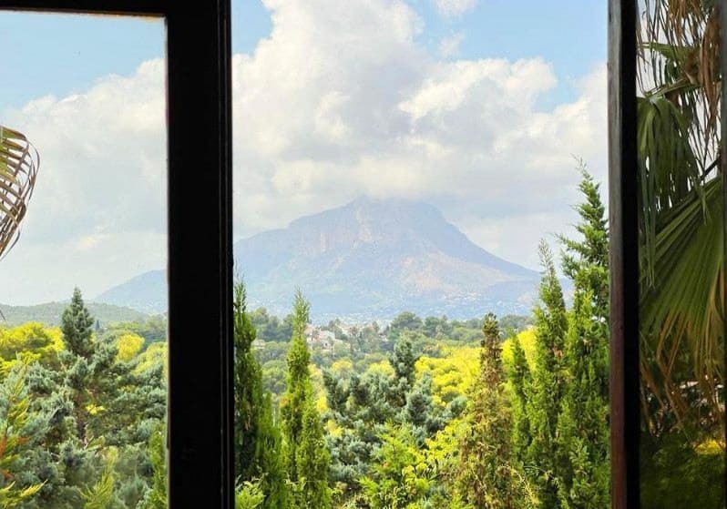 8 bedroom Villa for sale in Javea / Xabia with pool garage - € 1,290,000 (Ref: 8002349)