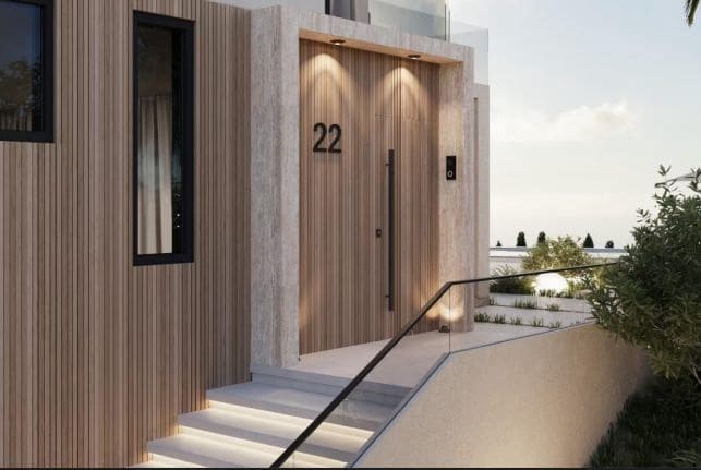 5 bedroom Villa for sale in Calpe / Calp with pool garage - € 1,200,000 (Ref: 8110100)