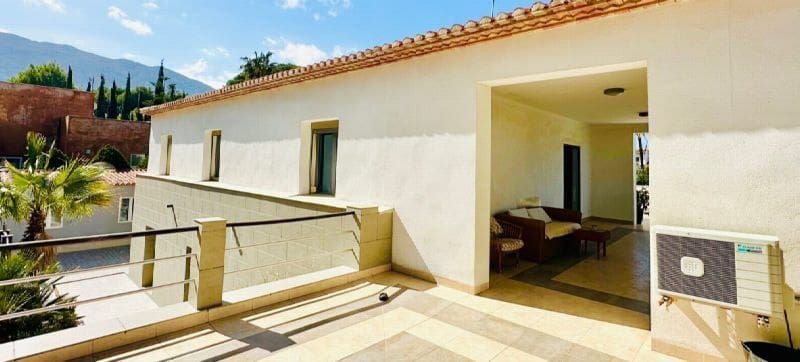 5 soveværelse Villa til salg i Denia med swimmingpool garage - € 2.790.000 (Ref: 8212829)