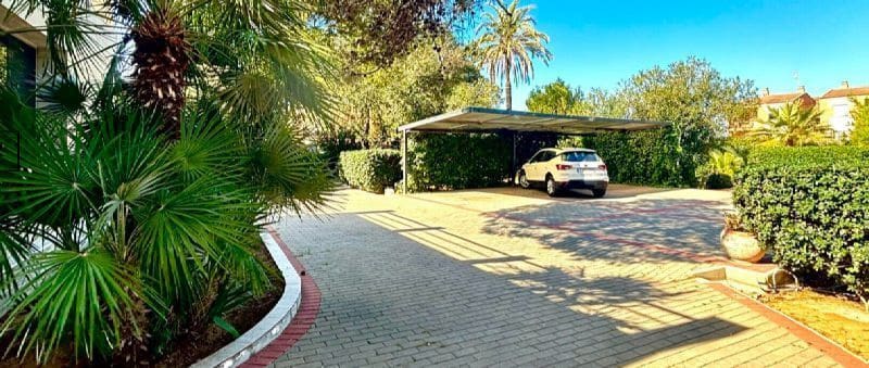 5 soveværelse Villa til salg i Denia med swimmingpool garage - € 2.790.000 (Ref: 8212829)