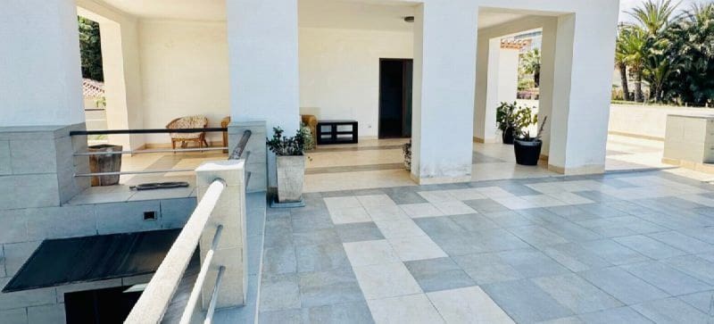 5 soveværelse Villa til salg i Denia med swimmingpool garage - € 2.790.000 (Ref: 8212829)