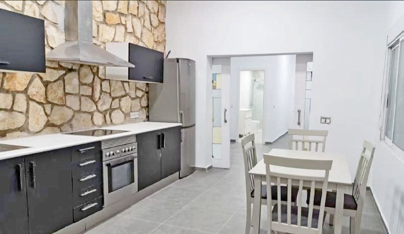 Chalet de 4 habitaciones en Altea en venta con piscina garaje - 645.000 € (Ref: 8215579)