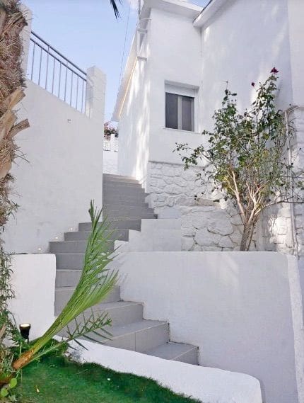 Chalet de 4 habitaciones en Altea en venta con piscina garaje - 645.000 € (Ref: 8215579)