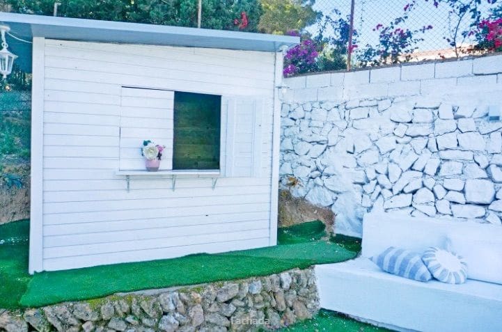 Chalet de 4 habitaciones en Altea en venta con piscina garaje - 645.000 € (Ref: 8215579)