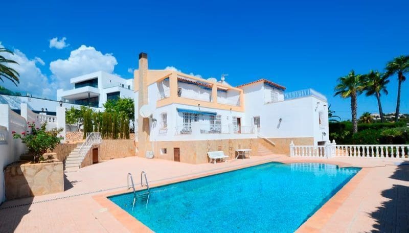 7 bedroom Villa for sale in Calpe / Calp with pool garage - € 890,000 (Ref: 8267592)
