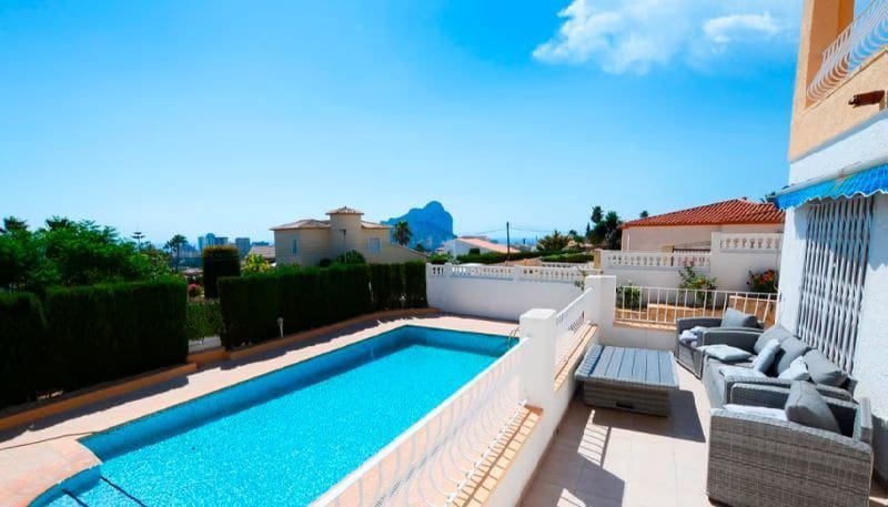 7 bedroom Villa for sale in Calpe / Calp with pool garage - € 890,000 (Ref: 8267592)