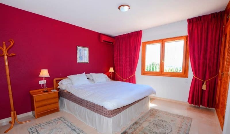 7 bedroom Villa for sale in Calpe / Calp with pool garage - € 890,000 (Ref: 8267592)