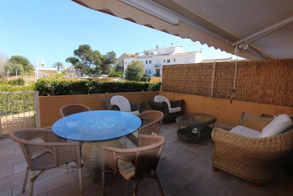 3 soveværelse Lejlighed til leje i Javea / Xabia med swimmingpool garage - € 1.200 (Ref: 8300098)