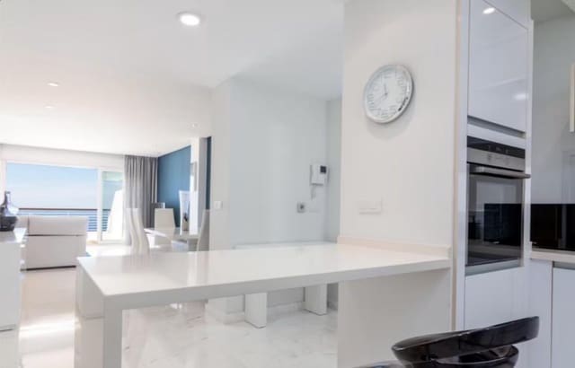 2 soveværelse Lejlighed til salg i Altea med swimmingpool garage - € 690.000 (Ref: 8322441)