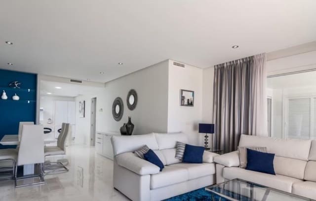 2 soveværelse Lejlighed til salg i Altea med swimmingpool garage - € 690.000 (Ref: 8322441)