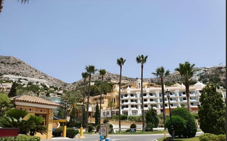 2 soveværelse Lejlighed til salg i Altea med swimmingpool garage - € 690.000 (Ref: 8322441)