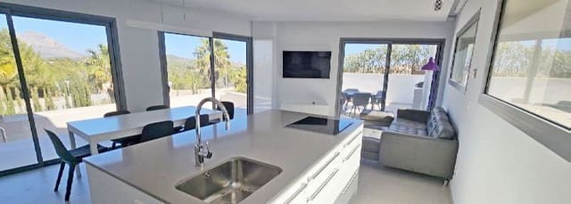 4 quarto Moradia para venda em Javea / Xàbia com piscina garagem - 1 250 000 € (Ref: 8339438)