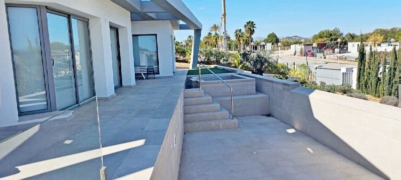 4 quarto Moradia para venda em Javea / Xabia com piscina garagem - 1 250 000 € (Ref: 8339438)