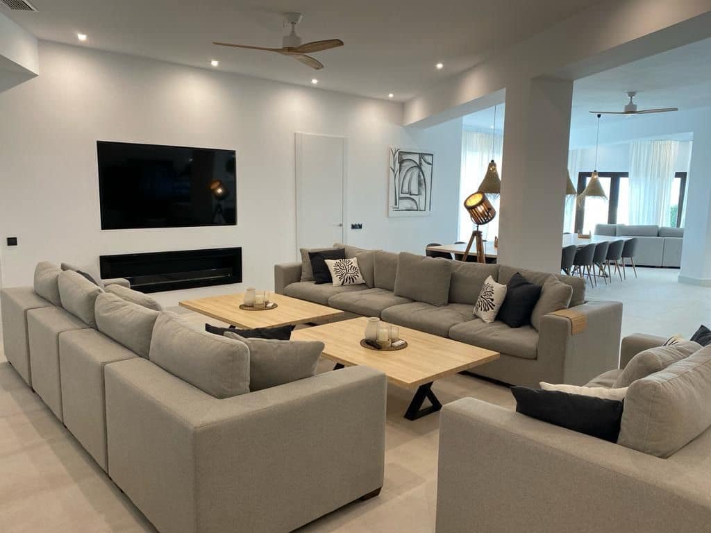 8 soveværelse Villa til salg i Denia med swimmingpool garage - € 2.000.000 (Ref: 8436695)