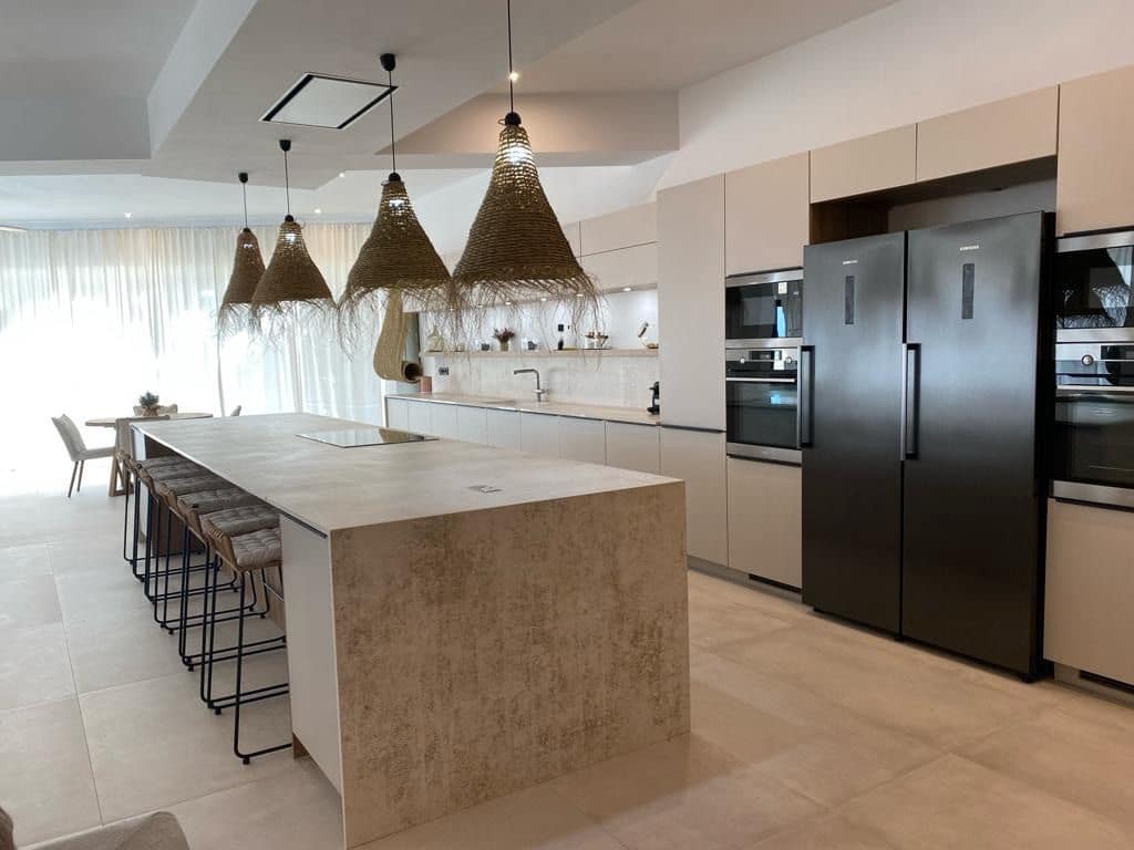 8 soveværelse Villa til salg i Denia med swimmingpool garage - € 2.000.000 (Ref: 8436695)