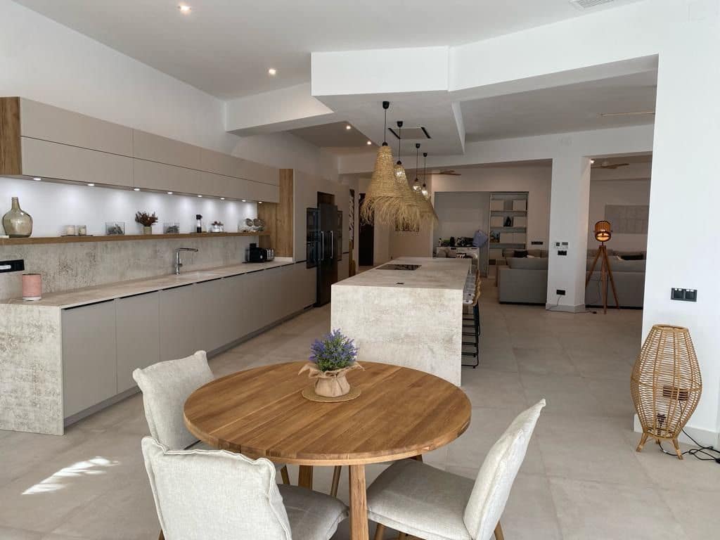 8 soveværelse Villa til salg i Denia med swimmingpool garage - € 2.000.000 (Ref: 8436695)