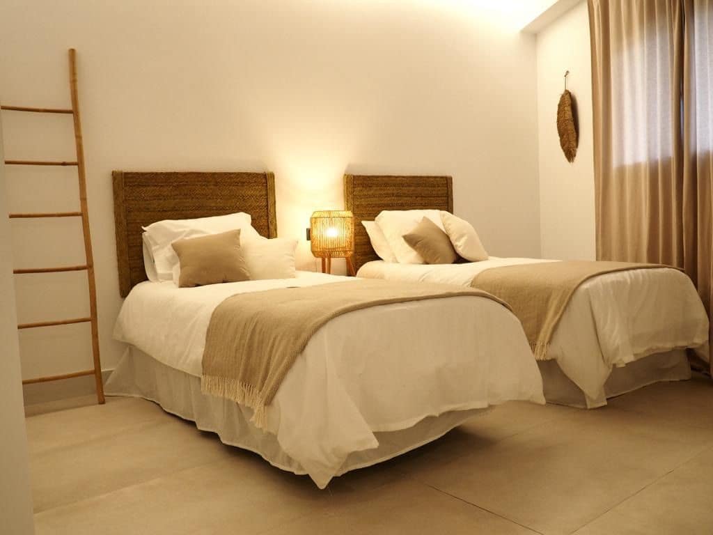 8 soveværelse Villa til salg i Denia med swimmingpool garage - € 2.000.000 (Ref: 8436695)