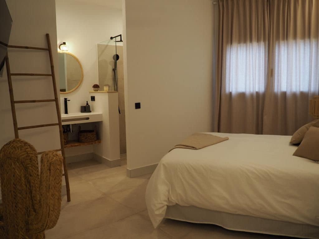 8 soveværelse Villa til salg i Denia med swimmingpool garage - € 2.000.000 (Ref: 8436695)