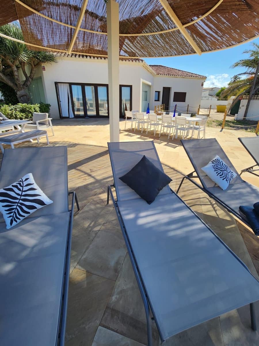 8 soveværelse Villa til salg i Denia med swimmingpool garage - € 2.000.000 (Ref: 8436695)