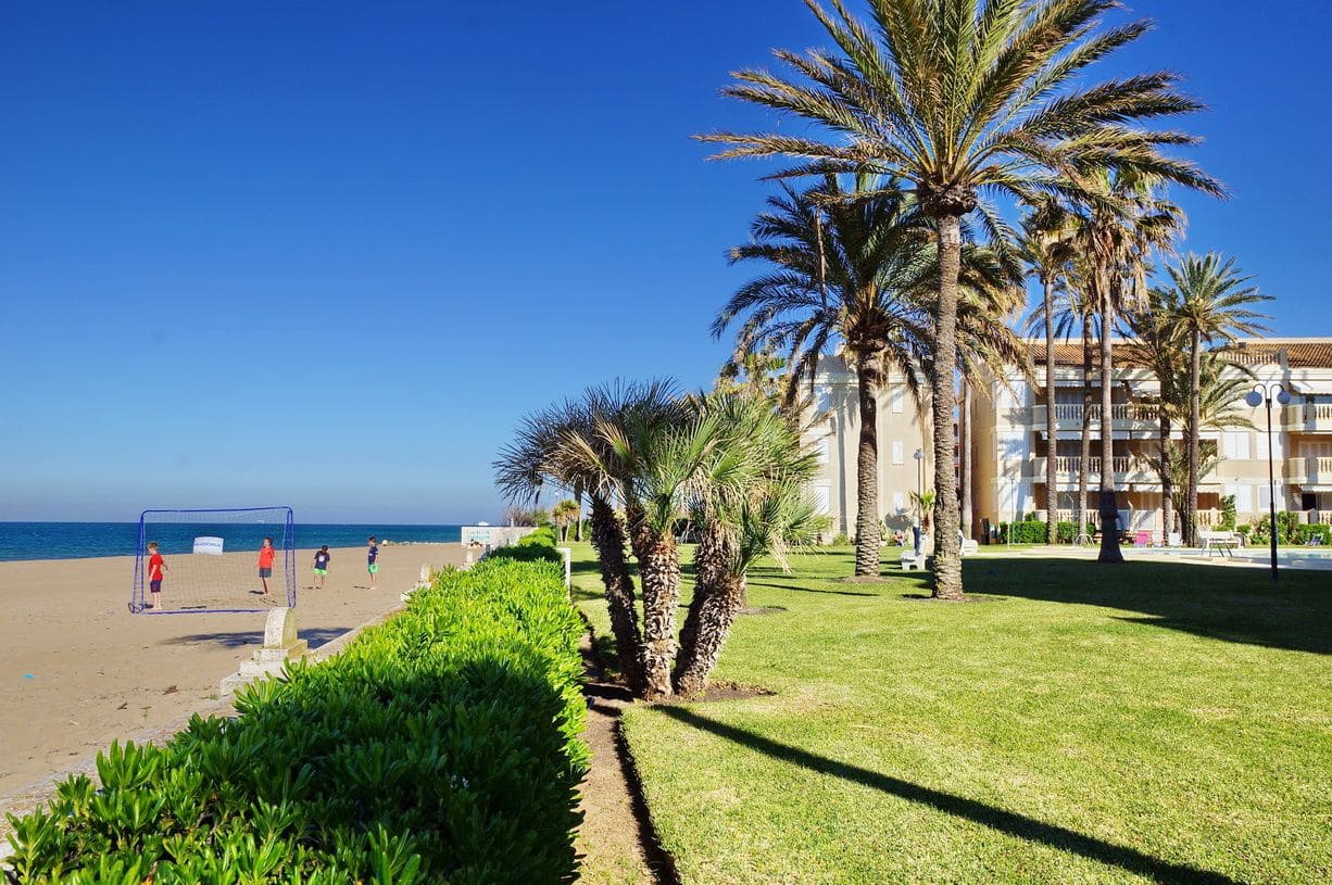 2 slaapkamer Appartement te koop in Denia met zwembad garage - € 640.000 (Ref: 8508643)