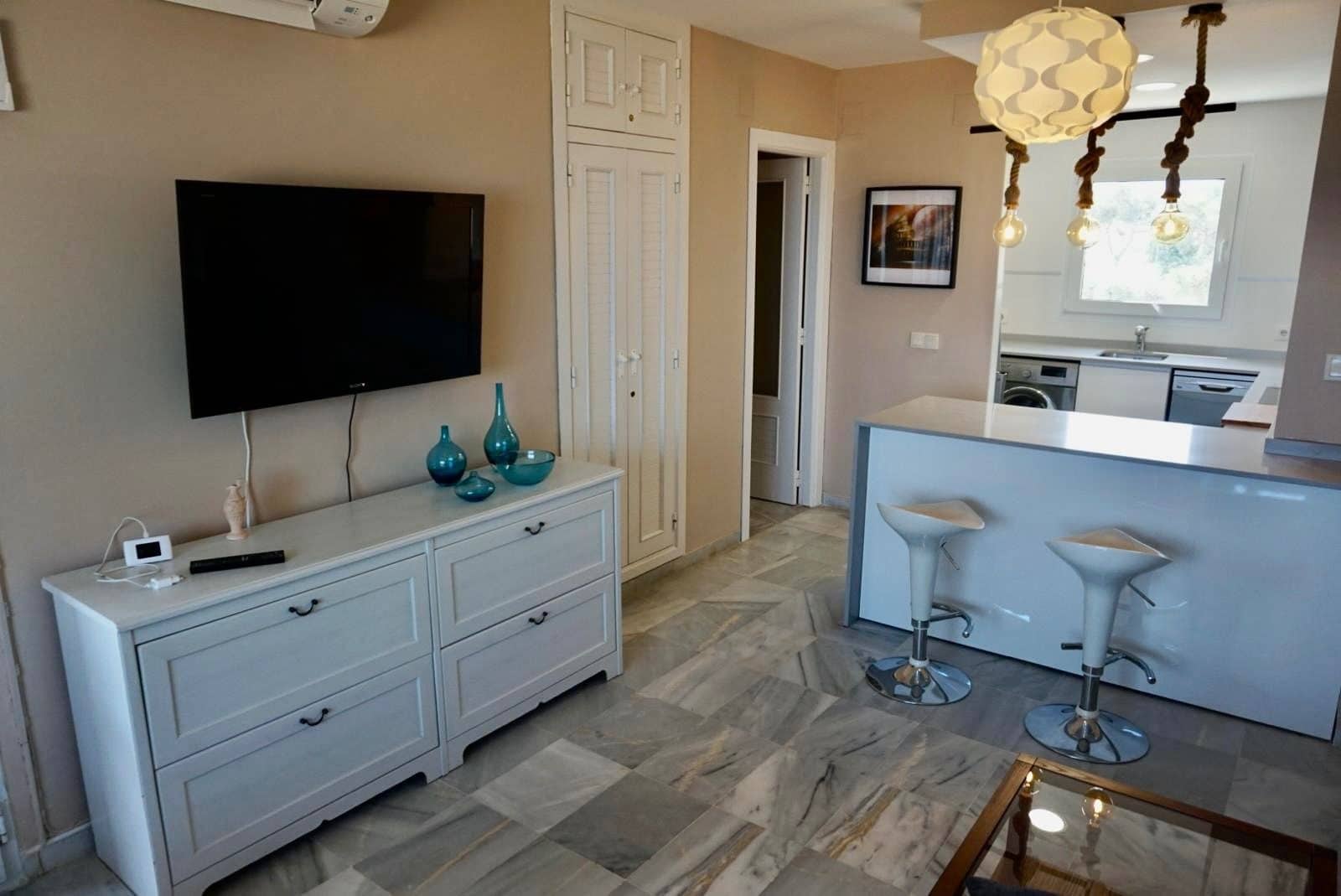 2 slaapkamer Appartement te koop in Denia met zwembad garage - € 640.000 (Ref: 8508643)