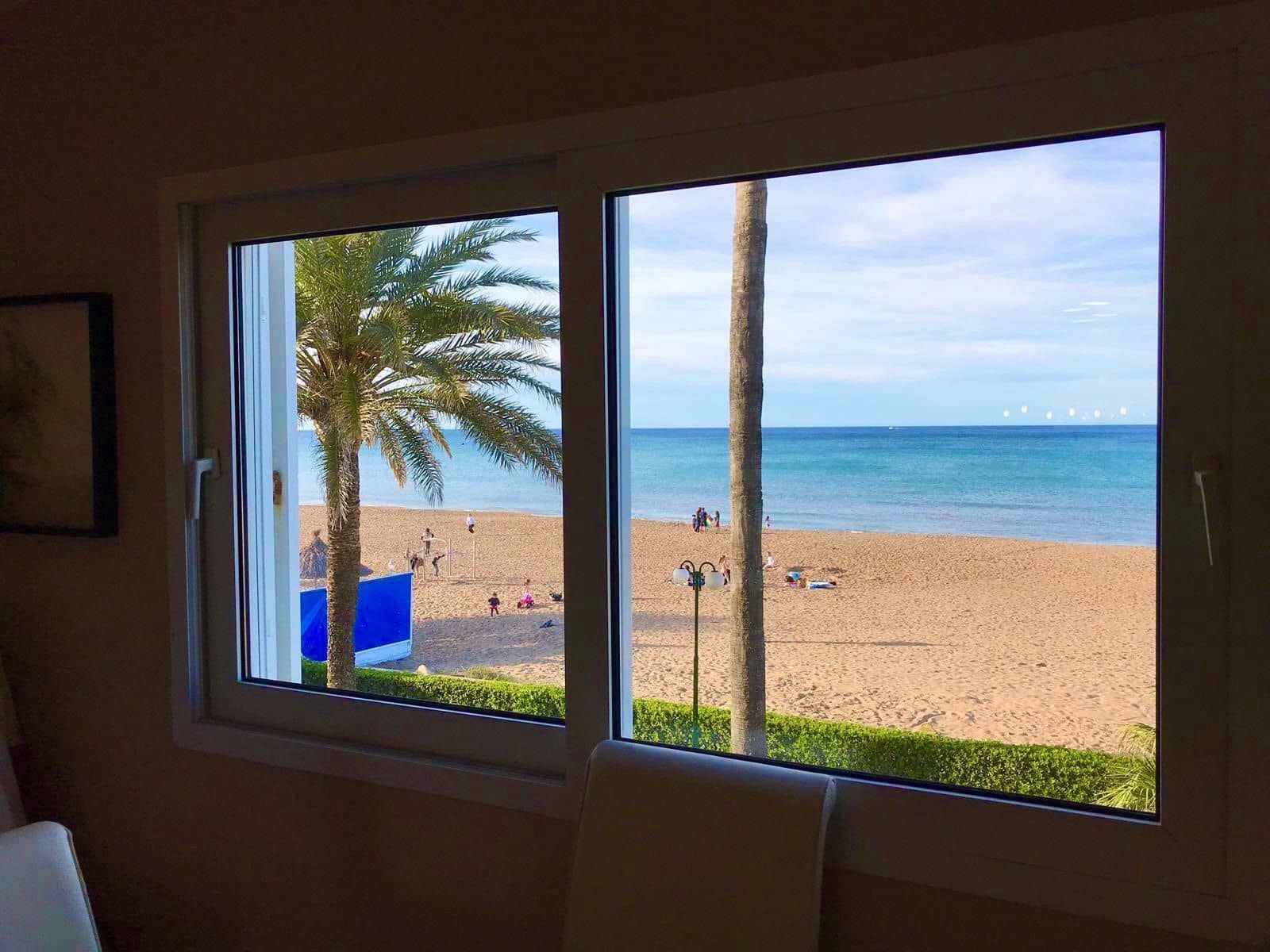 2 slaapkamer Appartement te koop in Denia met zwembad garage - € 640.000 (Ref: 8508643)