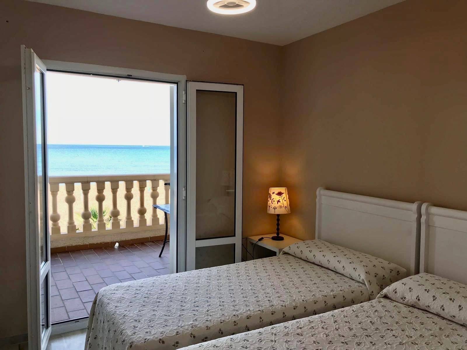 2 slaapkamer Appartement te koop in Denia met zwembad garage - € 640.000 (Ref: 8508643)