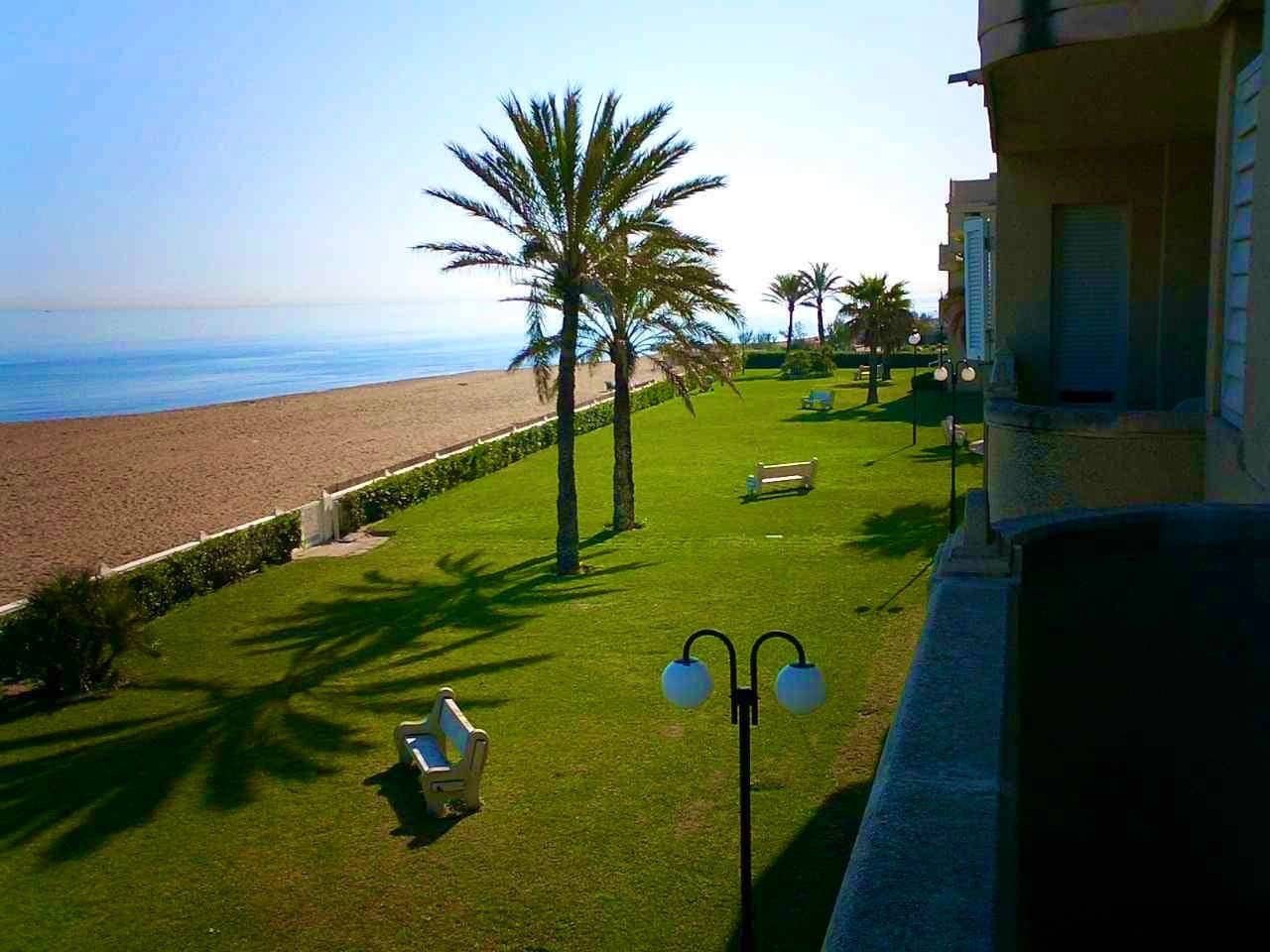 2 slaapkamer Appartement te koop in Denia met zwembad garage - € 640.000 (Ref: 8508643)