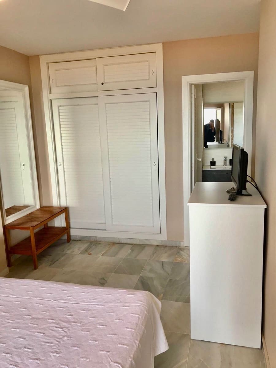 2 slaapkamer Appartement te koop in Denia met zwembad garage - € 640.000 (Ref: 8508643)