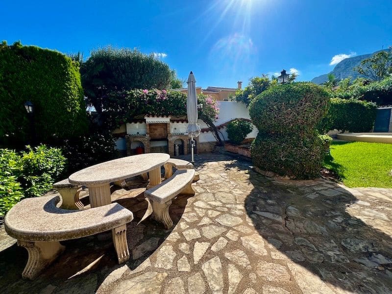 2 sovrum Villa till salu i Denia med pool garage - 650 000 € (Ref: 8508644)