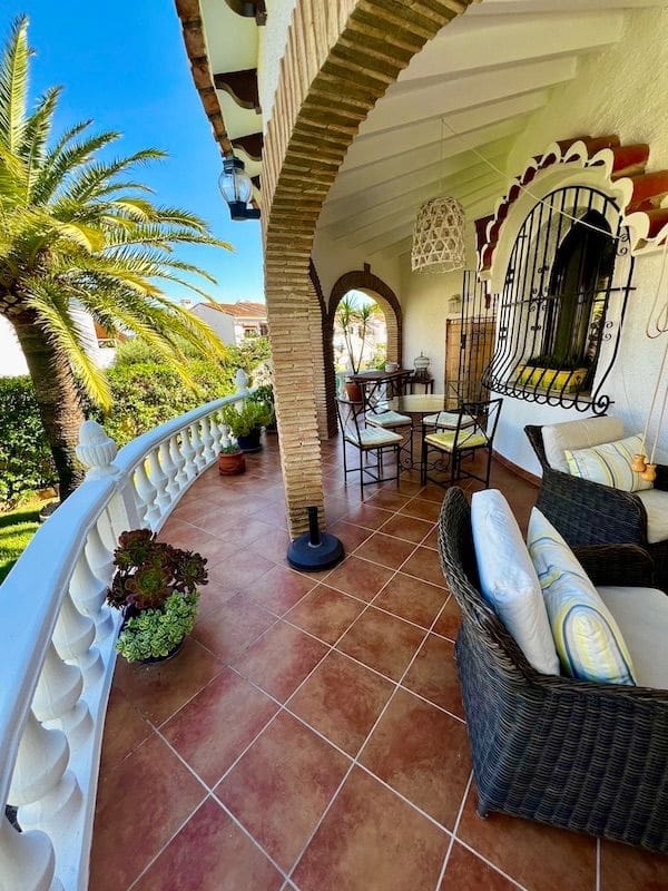 2 sovrum Villa till salu i Denia med pool garage - 650 000 € (Ref: 8508644)