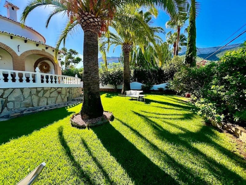 2 sovrum Villa till salu i Denia med pool garage - 650 000 € (Ref: 8508644)