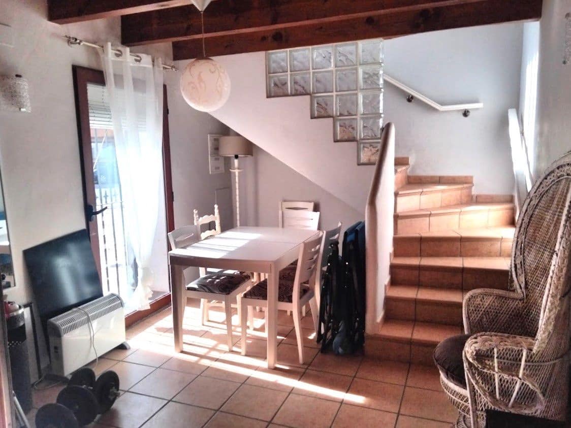 2 makuuhuone Huvila myytävänä paikassa La Xara mukana 
autotalli - 330 000 € (Ref: 8539517)