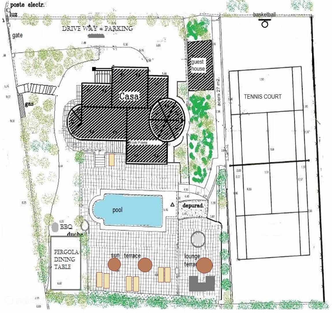 5 bedroom Villa for sale in Altea with pool garage - € 795,000 (Ref: 8599281)