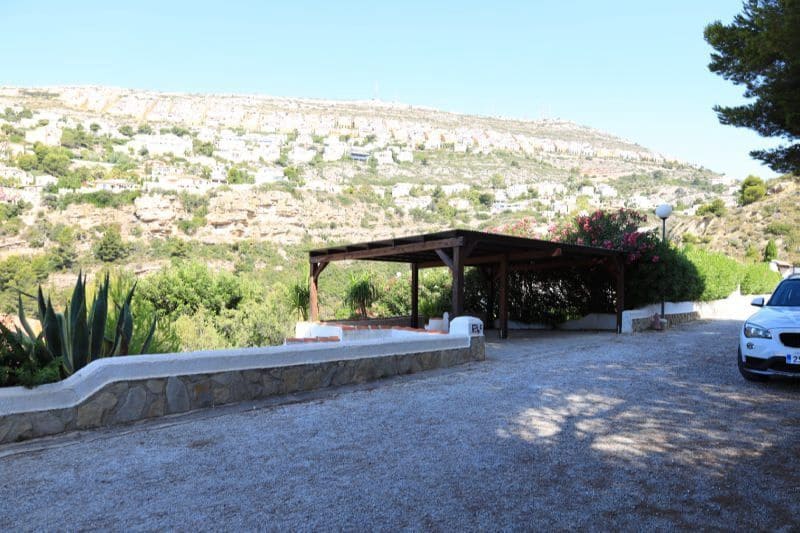 Chalet de 5 habitaciones en Cumbre del Sol en venta con piscina garaje - 495.000 € (Ref: 8670050)