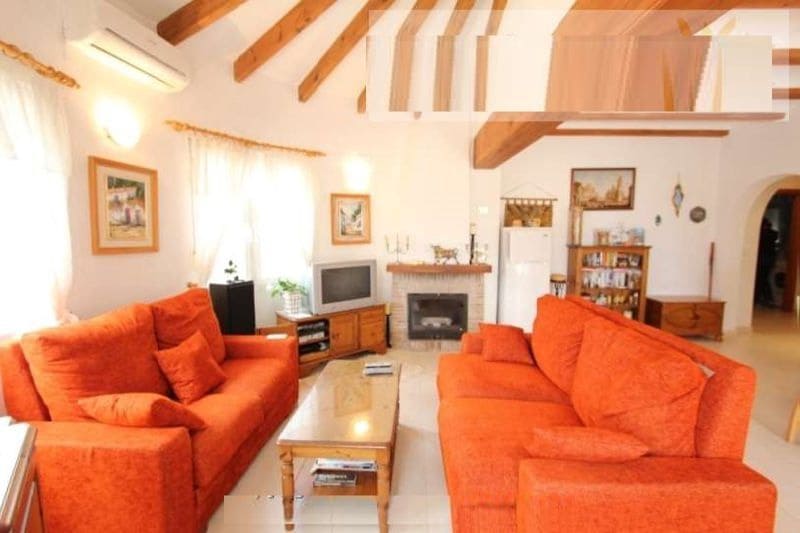 Chalet de 5 habitaciones en Cumbre del Sol en venta con piscina garaje - 495.000 € (Ref: 8670050)