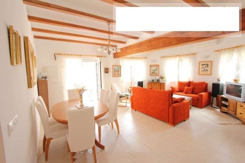 Chalet de 5 habitaciones en Cumbre del Sol en venta con piscina garaje - 495.000 € (Ref: 8670050)