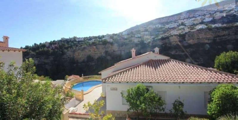 Chalet de 5 habitaciones en Cumbre del Sol en venta con piscina garaje - 495.000 € (Ref: 8670050)