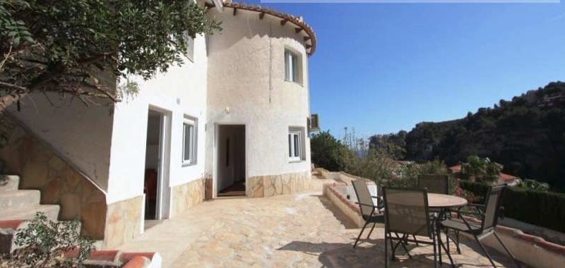 Chalet de 5 habitaciones en Cumbre del Sol en venta con piscina garaje - 495.000 € (Ref: 8670050)