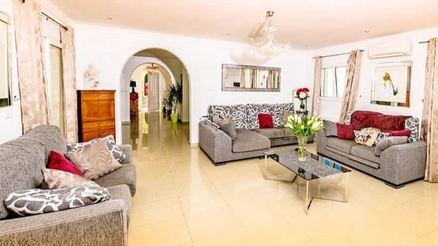 5 soveværelse Villa til salg i Ambolo, Javea / Xàbia med swimmingpool garage - € 750.000 (Ref: 8683890)